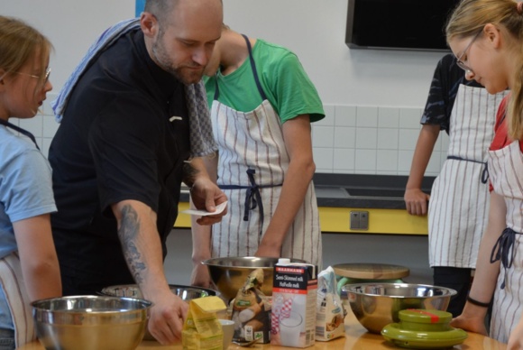 Lernküchenführerschein mit Koch Robert