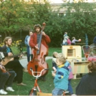 1993 Kinderhausfest Garten mit Musik